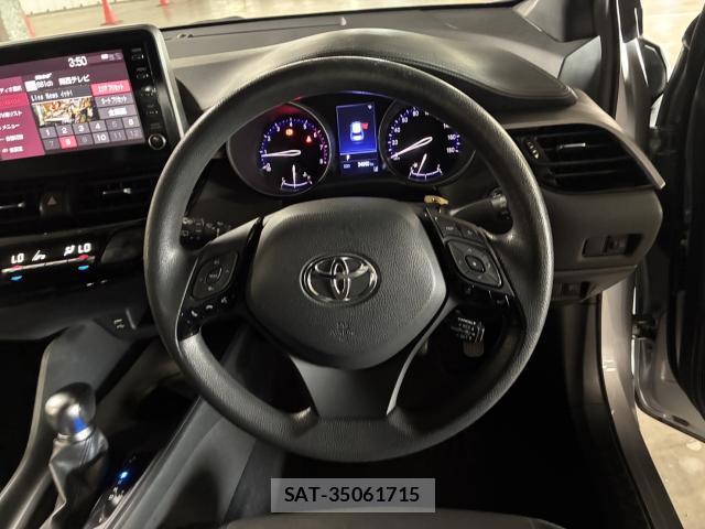 Toyota C-HR 2020-03 8278708-13
