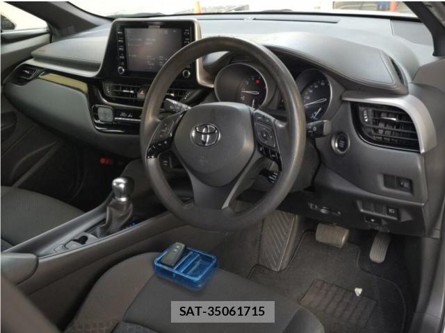 Toyota C-HR 2020-03 8278708-2