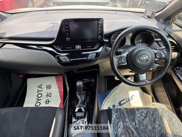 Toyota C-HR 2020-03 8278979-2