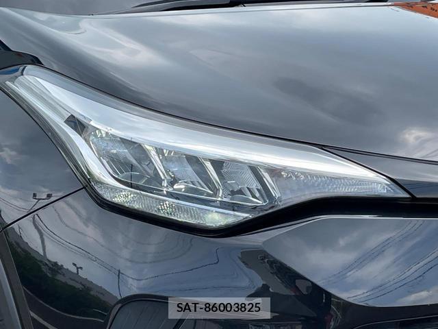 Toyota C-HR 2020-10 8279265-11