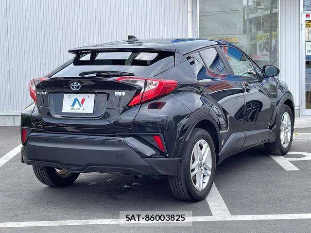 Toyota C-HR 2020-10 8279265-16