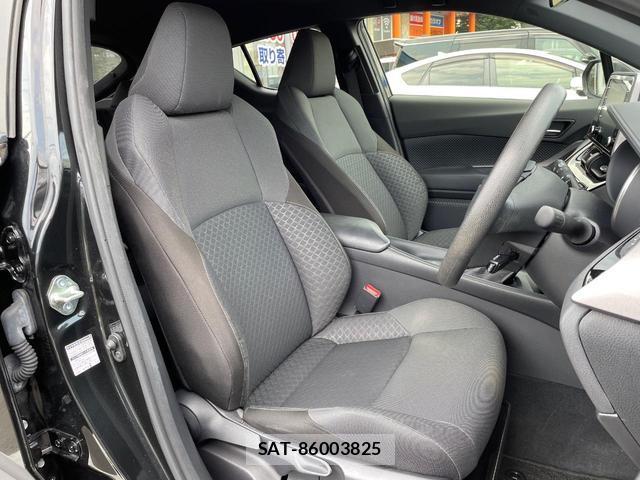 Toyota C-HR 2020-10 8279265-7