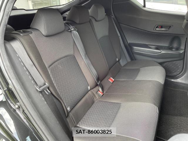 Toyota C-HR 2020-10 8279265-8