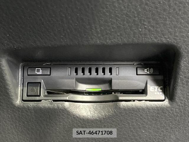 Toyota C-HR 2018-10 8279469-5