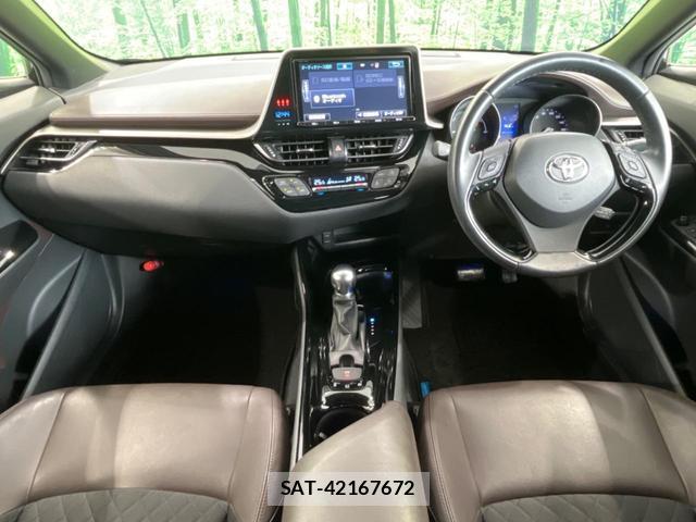 Toyota C-HR 2017-09 8279616-1