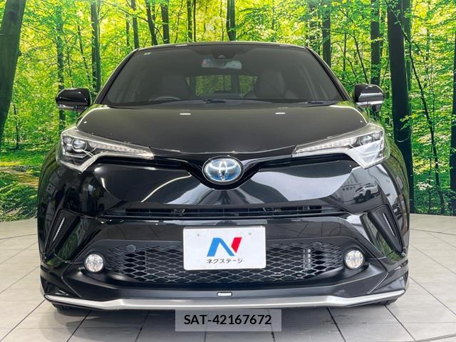 Toyota C-HR 2017-09 8279616-13