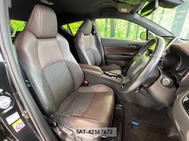 Toyota C-HR 2017-09 8279616-7