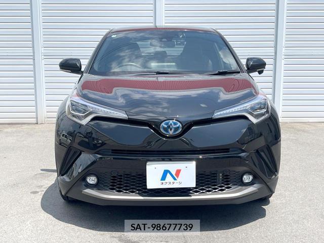 Toyota C-HR 2019-03 8279776-14