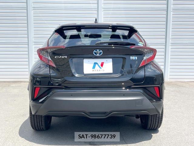 Toyota C-HR 2019-03 8279776-15