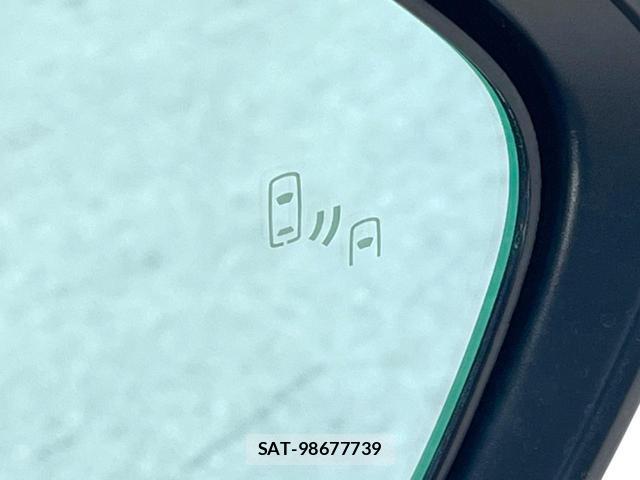 Toyota C-HR 2019-03 8279776-5