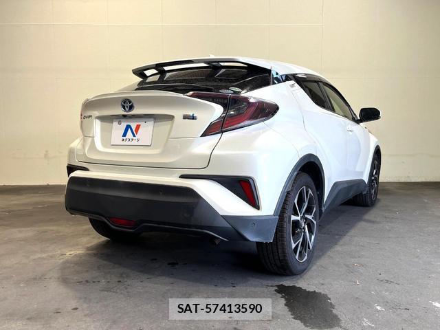 Toyota C-HR 2017-04 8280249-18