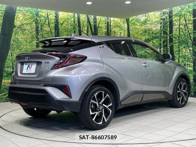 Toyota C-HR 2017-02 8280275-16