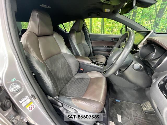 Toyota C-HR 2017-02 8280275-7