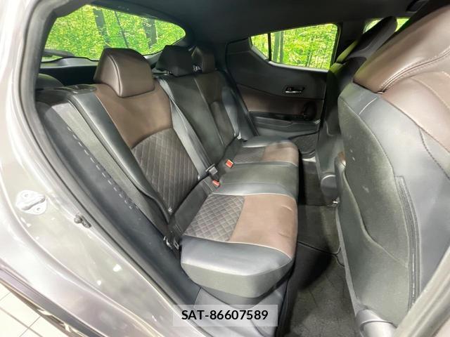 Toyota C-HR 2017-02 8280275-8