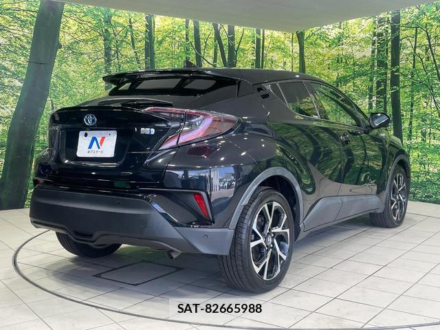 Toyota C-HR 2017-06 8280278-16