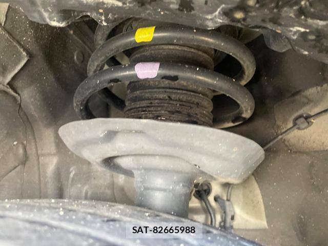 Toyota C-HR 2017-06 8280278-19