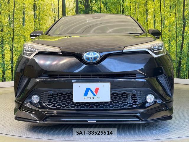 Toyota C-HR 2017-03 8280361-13