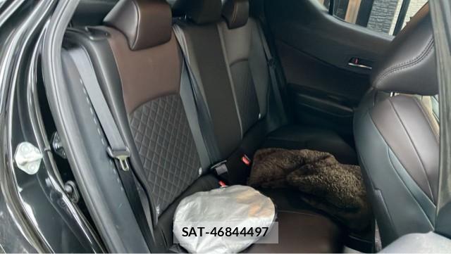Toyota C-HR 2018-12 8280454-6