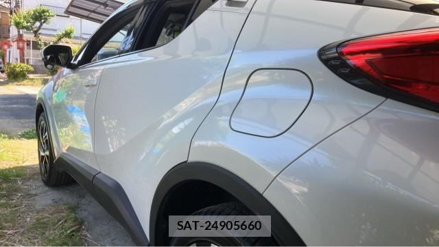 Toyota C-HR 2017-11 8280587-10