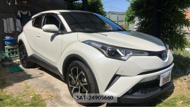 Toyota C-HR 2017-11 8280587-11