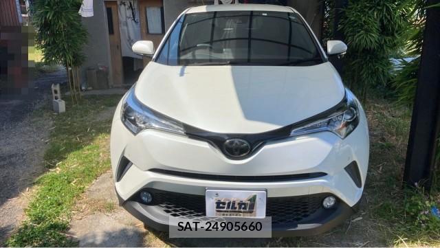 Toyota C-HR 2017-11 8280587-9