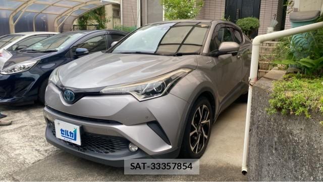 Toyota C-HR 2017-07 8281118-0