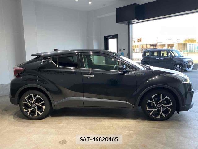 Toyota C-HR 2018-01 8285149-8