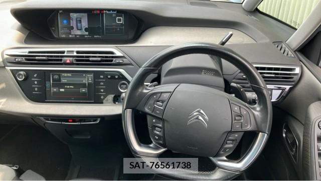 Citroen C4 PICASSO 2015-04 8281542-16
