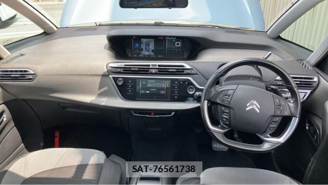 Citroen C4 PICASSO 2015-04 8281542-2