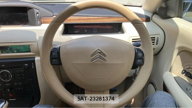 Citroen C6 2010-04 8280666-16