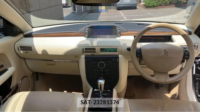 Citroen C6 2010-04 8280666-2