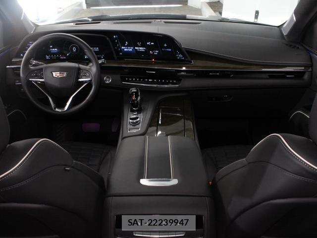 Cadillac ESCALADE 2024-03 8280794-1