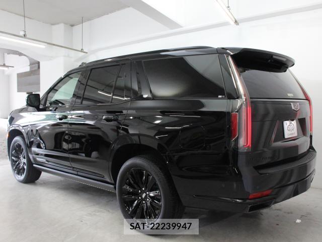 Cadillac ESCALADE 2024-03 8280794-6
