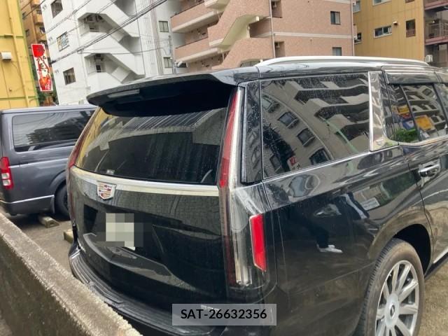Cadillac ESCALADE 2023-10 8281074-1