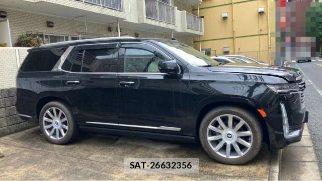 Cadillac ESCALADE 2023-10 8281074-3