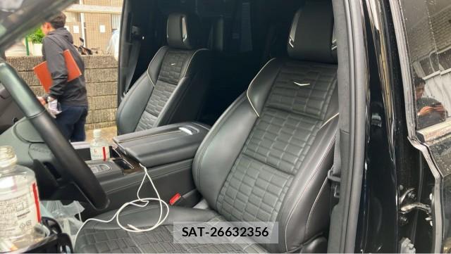 Cadillac ESCALADE 2023-10 8281074-5
