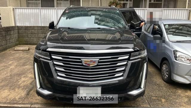 Cadillac ESCALADE 2023-10 8281074-9