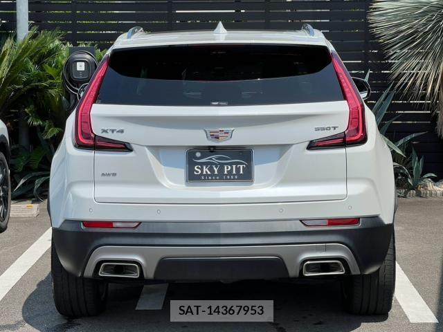 Cadillac XT4 2021-04 8282541-11