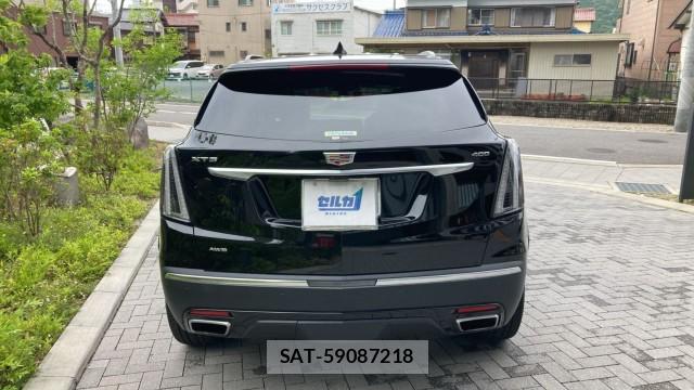 Cadillac XT5 2024-06 8282323-1