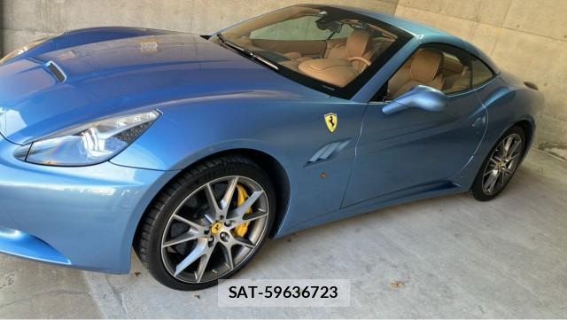 Ferrari California 2011-08 8282409-10