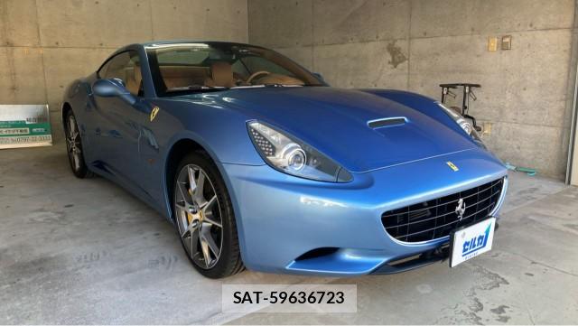 Ferrari California 2011-08 8282409-11