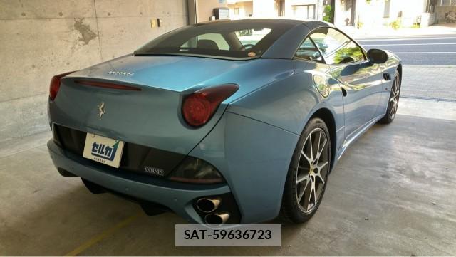 Ferrari California 2011-08 8282409-12