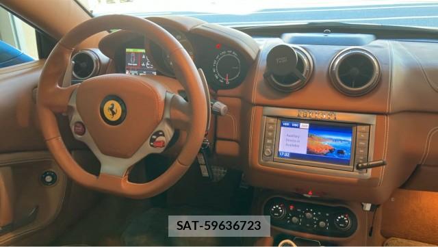 Ferrari California 2011-08 8282409-16