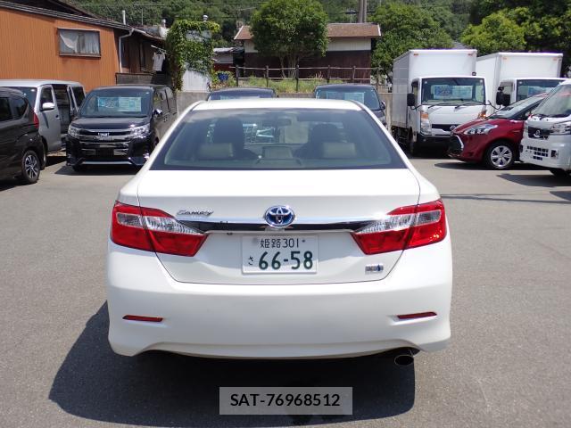 Toyota CAMRY 2012-01 8277697-1