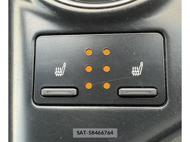 Toyota CAMRY 2019-01 8278094-3
