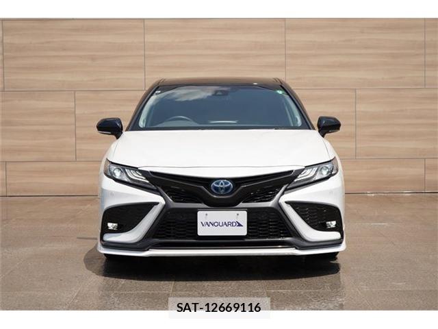 Toyota CAMRY 2021-06 8278112-1
