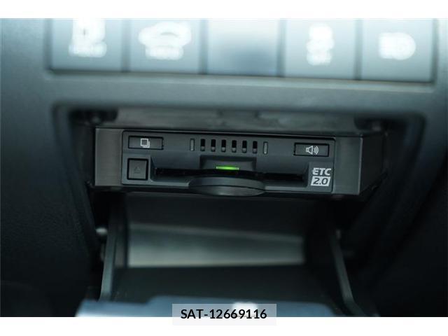 Toyota CAMRY 2021-06 8278112-10