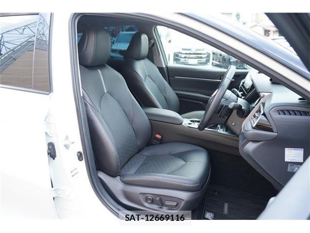Toyota CAMRY 2021-06 8278112-12