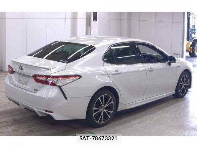 Toyota CAMRY 2019-01 8278418-1