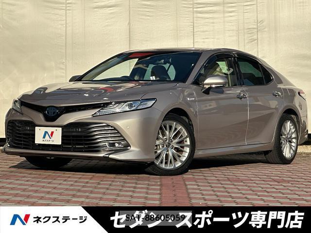 Toyota CAMRY 2017-12 8279433-0